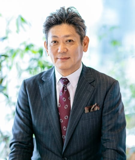 代表取締役社長 奥村 景二